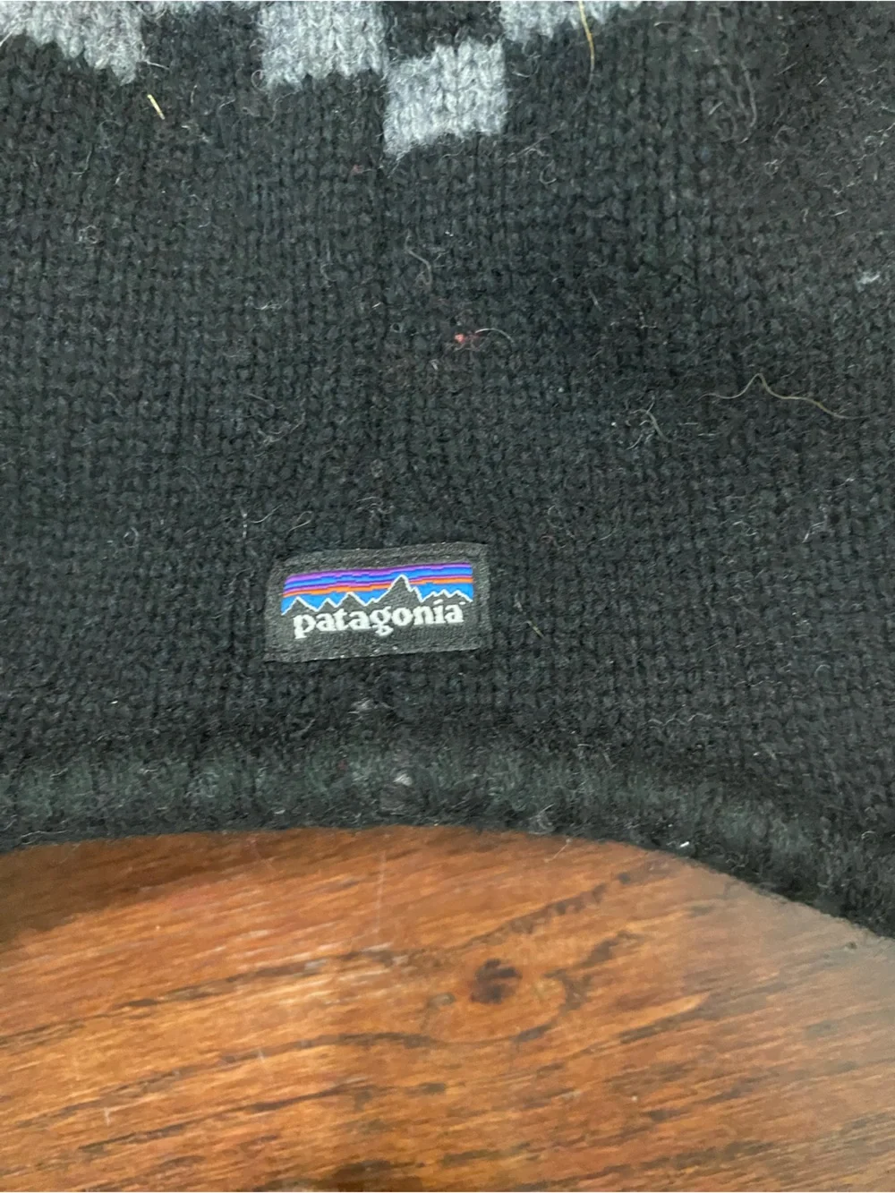 Patagonia Beanie Winter Hat Kids Large Wool Knit Fleece Lined Tassel Multi-Color